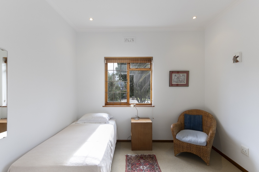 To Let 3 Bedroom Property for Rent in Kalamunda Western Cape